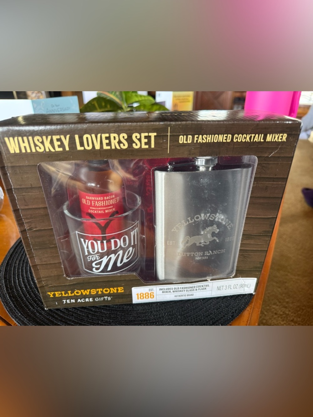 Yellowstone Old Fashioned Set - Silver Flask, old fashioned mixer & glass